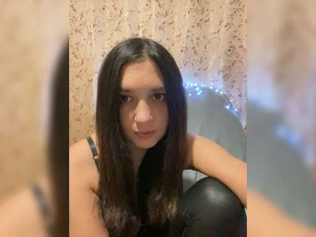 Live sex webcam photo for addddiss #277878420