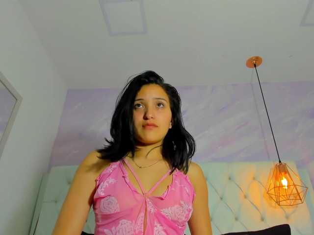 Live sex webcam photo for adelinejhons #274639086