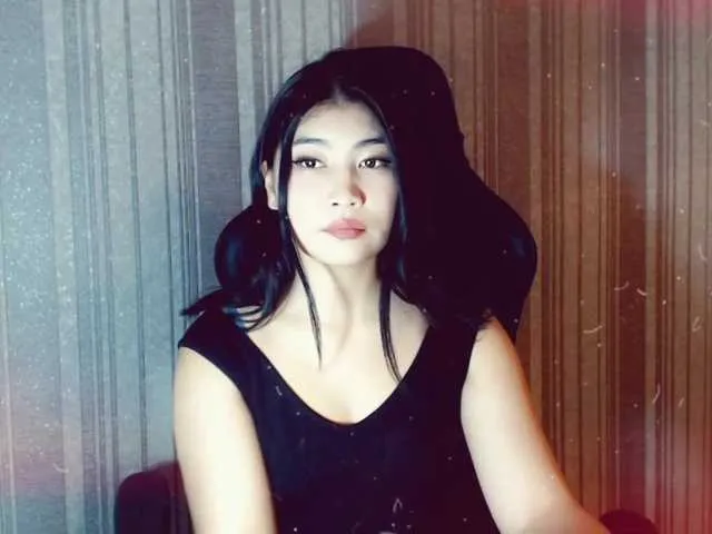 Live sex webcam photo for adellasweety #273136931