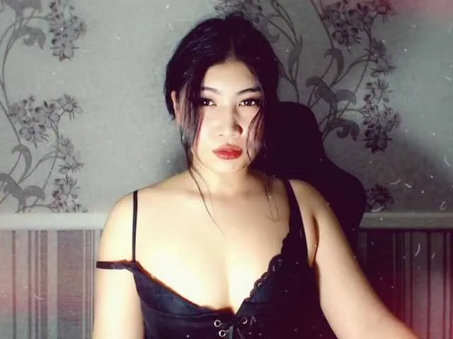 Live sex webcam photo for adellasweety #273348065