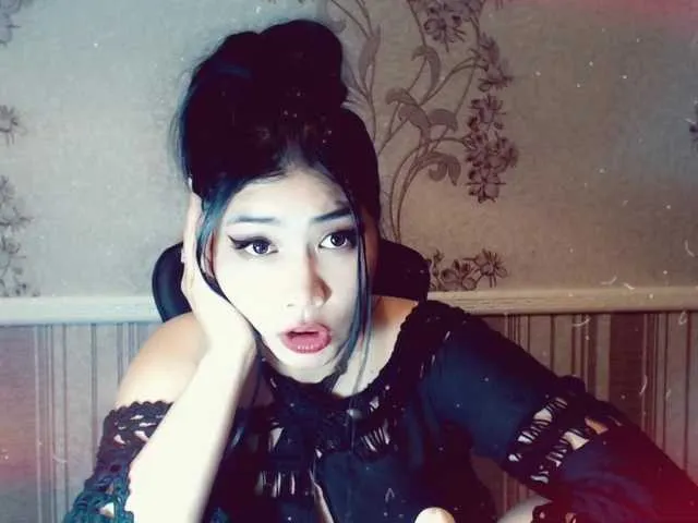 Live sex webcam photo for adellasweety #273496383