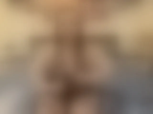 Live sex webcam photo for adellineee #293006318