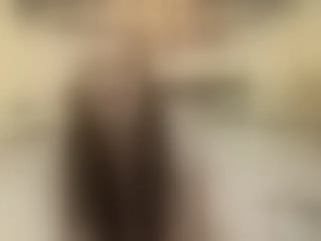Live sex webcam photo for adellineee #293662107