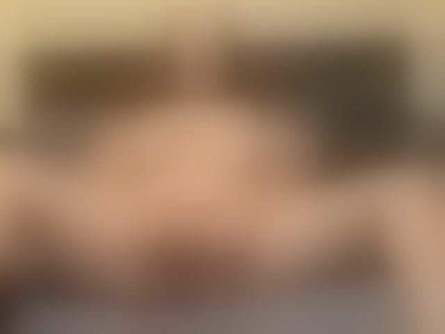 Live sex webcam photo for adellineee #293990175