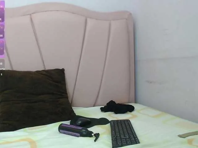 Live sex webcam photo for adharaebony #291281940