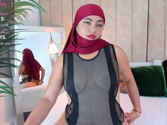 Live sex webcam photo for adhilaa- #290654363