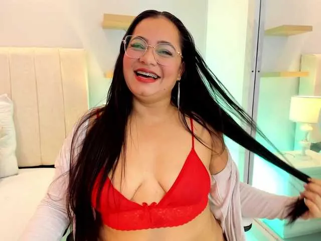 Live sex webcam photo for adhilaa- #292507539