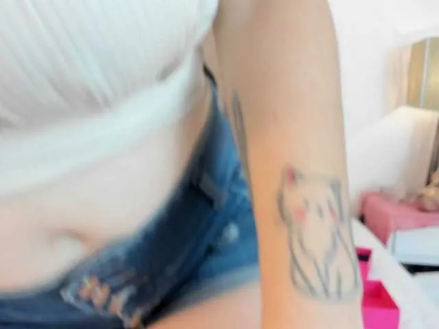 Live sex webcam photo for adiila #291885800