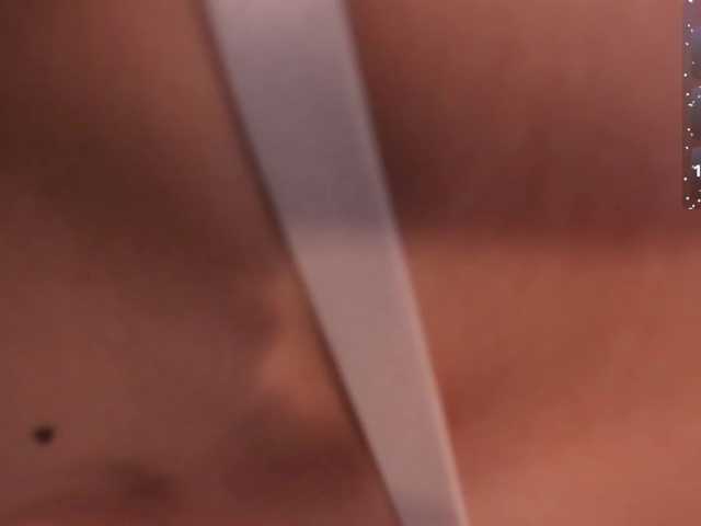 Live sex webcam photo for adiila #292419619