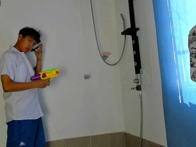 Live sex webcam photo for adonhix-firex #291742346