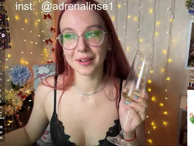 Live sex webcam photo for adrenalinse #292731688