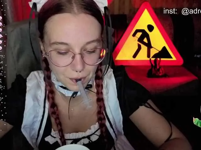 Live sex webcam photo for adrenalinse #294143507