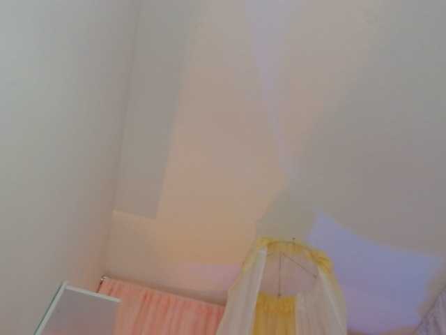 Live sex webcam photo for adrianasweet #276686702