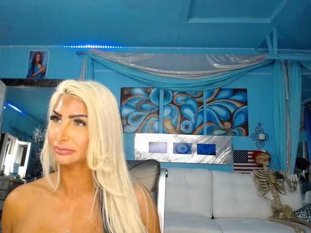 Live sex webcam photo for adrianna_fox #287953319