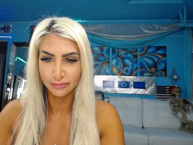 Live sex webcam photo for adrianna_fox #287953334