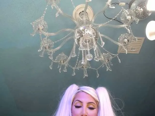 Live sex webcam photo for adrianna_fox #287953810