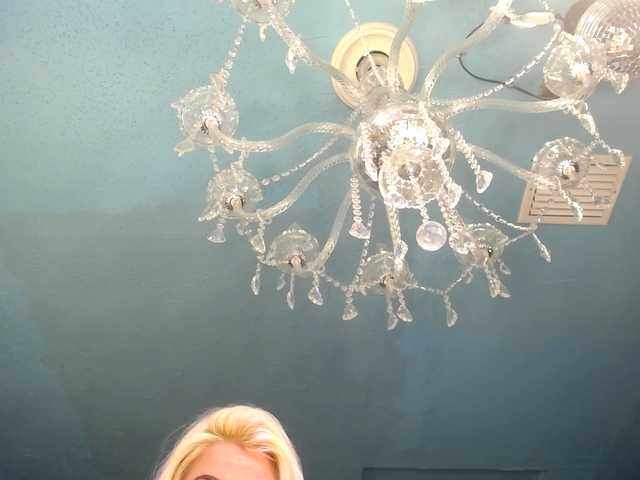 Live sex webcam photo for adrianna_fox #290506398