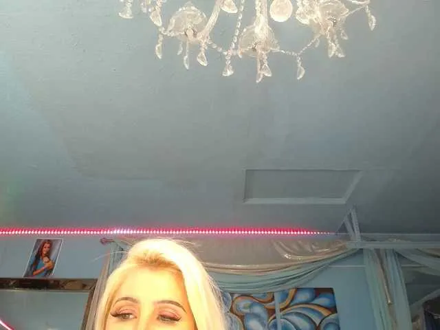Live sex webcam photo for adrianna_fox #291489840