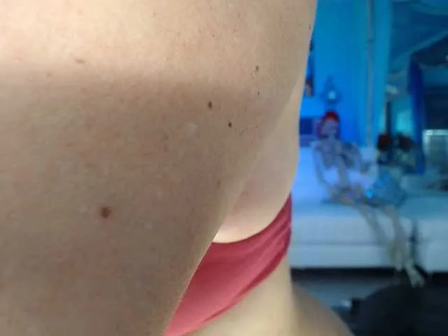 Live sex webcam photo for adrianna_fox #292127044