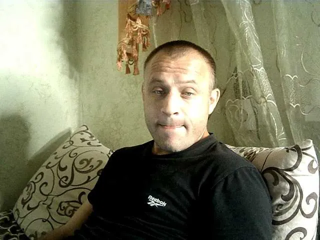 Live sex webcam photo for afonya342 #276355835