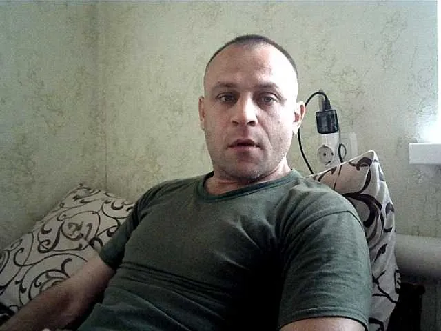 Live sex webcam photo for afonya342 #276495042