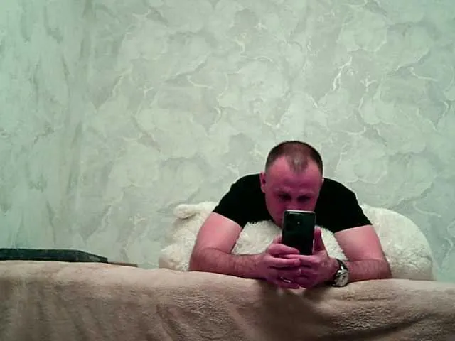 Live sex webcam photo for afonya342 #277423897