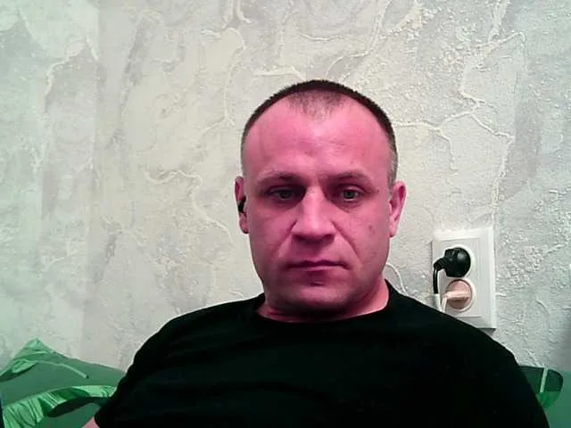 Live sex webcam photo for afonya342 #277434006