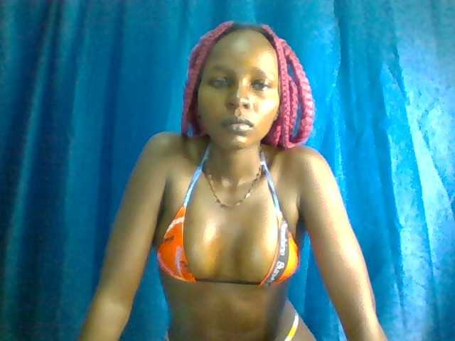 Live sex webcam photo for africanbeauty080 #275531165