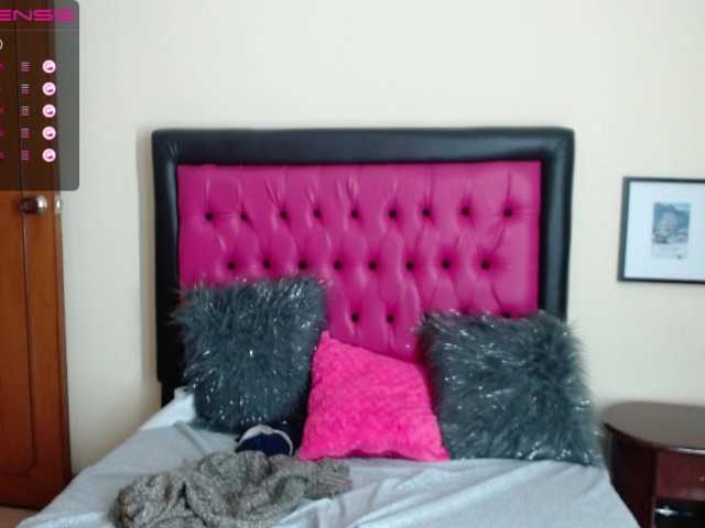 Live sex webcam photo for afrodita-1205 #273997007