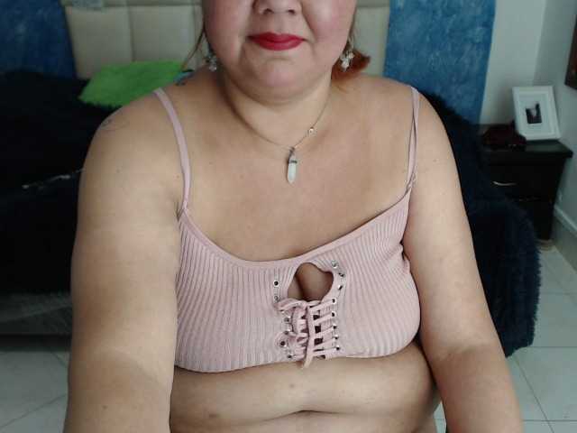 Live sex webcam photo for afrodita-1205 #275539968