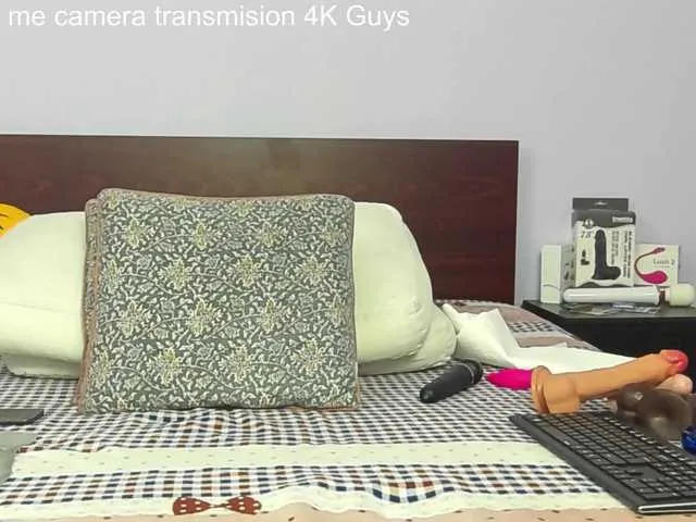 Live sex webcam photo for afrodita93 #273508246