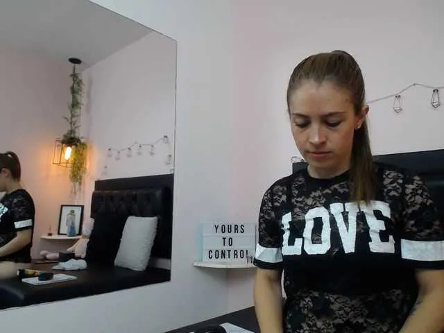 Live sex webcam photo for agata-lipa #273150454
