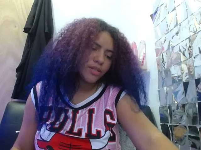 Live sex webcam photo for agataa #271890524