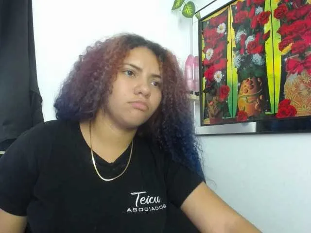 Live sex webcam photo for agataa #271973371