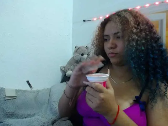 Live sex webcam photo for agataa #272197690