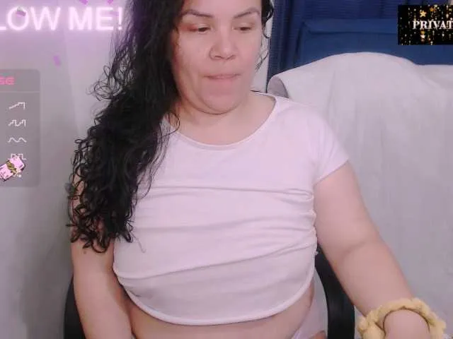 Live sex webcam photo for agathamiller #277676619