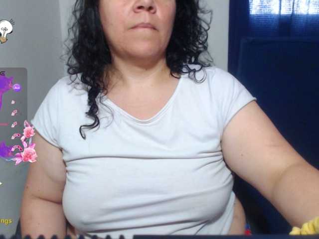 Live sex webcam photo for agathamiller #290178273