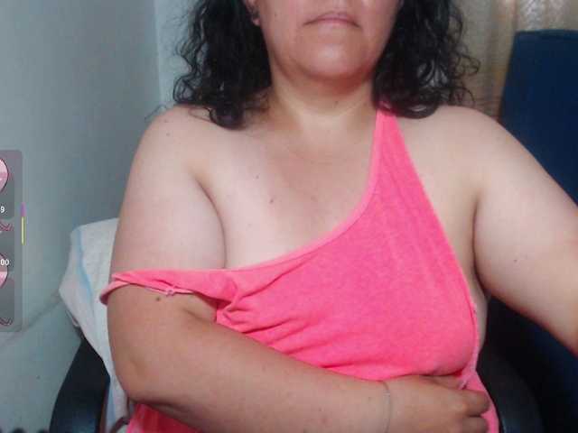 Live sex webcam photo for agathamiller #290303559