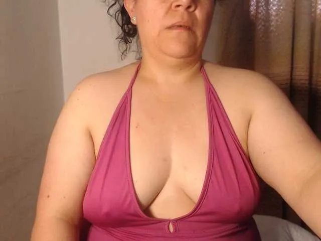 Live sex webcam photo for agathamiller #293487836