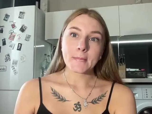 Live sex webcam photo for agentmary #275697290