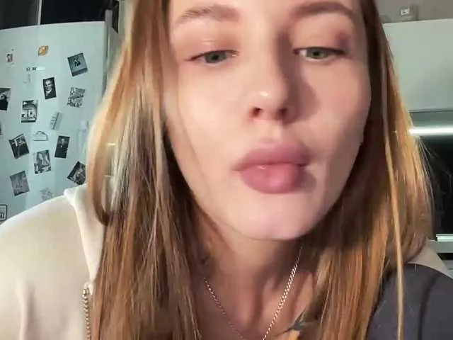 Live sex webcam photo for agentmary #276430841