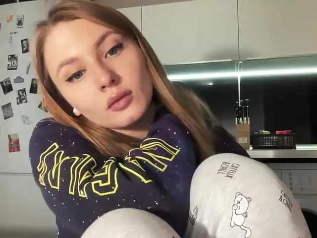 Live sex webcam photo for agentmary #276822832