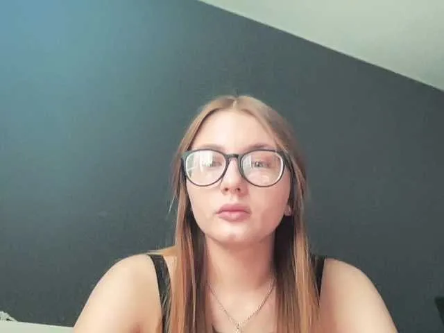 Live sex webcam photo for agentmary #277866592