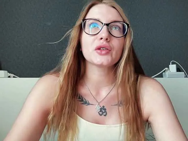 Live sex webcam photo for agentmary #278223085