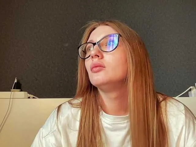 Live sex webcam photo for agentmary #282423931