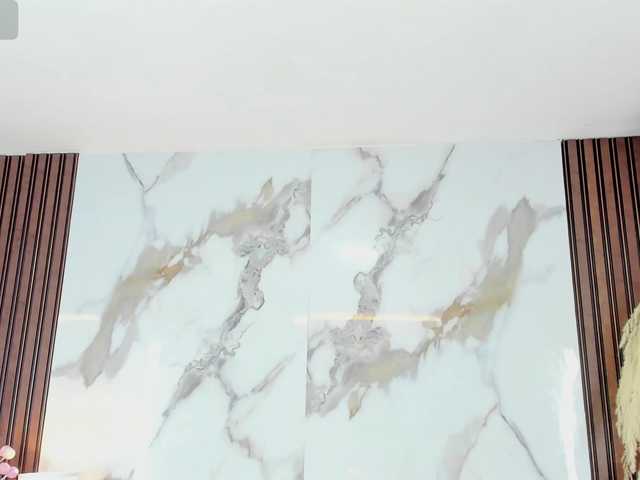 Live sex webcam photo for aidaadams #290806020