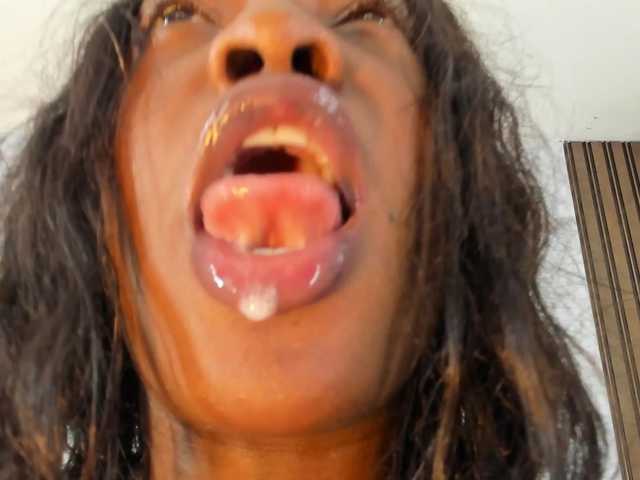 Live sex webcam photo for aidaadams #290829154