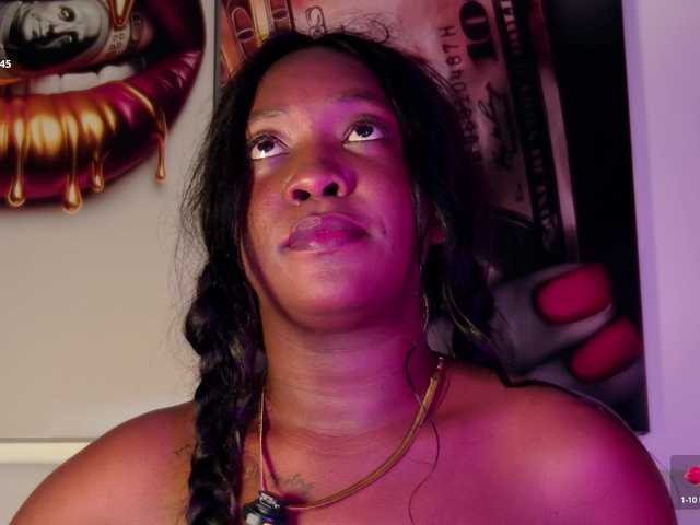 Live sex webcam photo for aidaadams #291622696