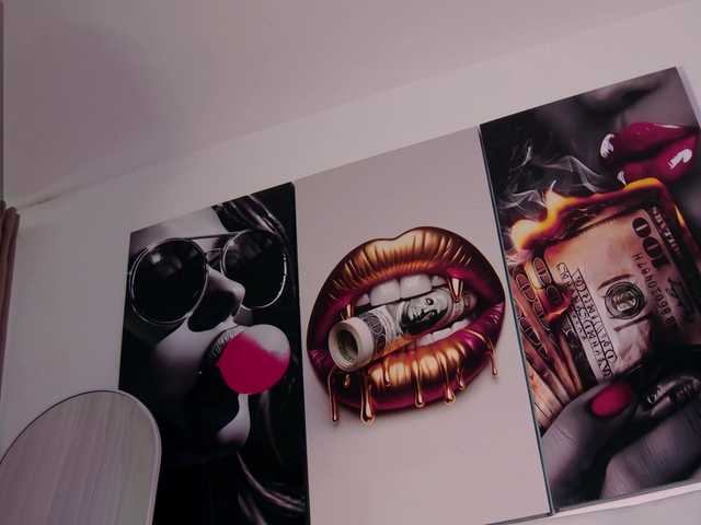 Live sex webcam photo for aidaadams #291947708