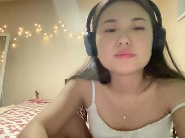 Live sex webcam photo for aidmine #277086440
